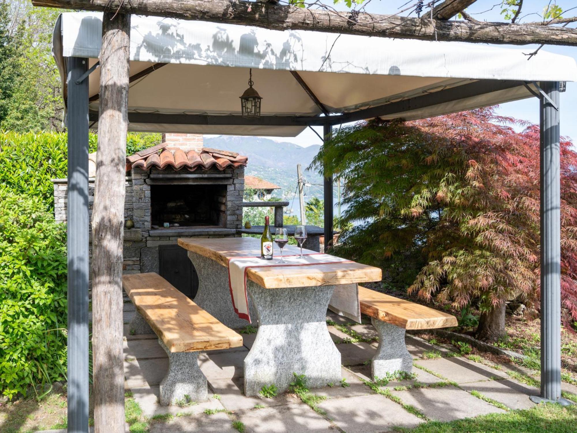 Holiday Home Meri By Interhome Cannero Riviera Eksteriør billede