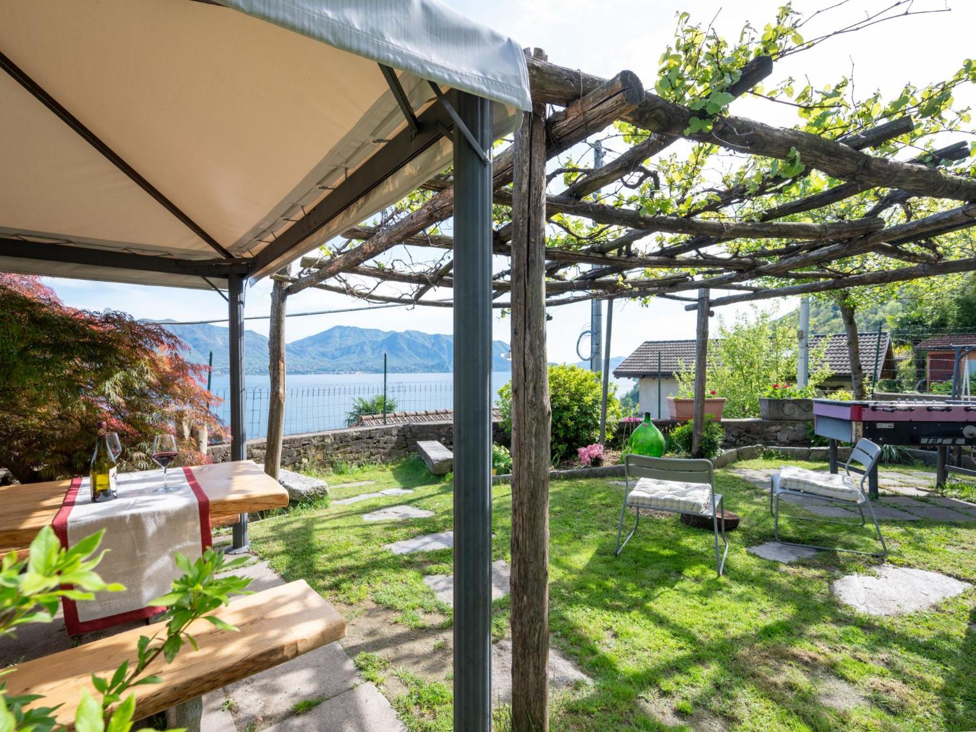 Holiday Home Meri By Interhome Cannero Riviera Eksteriør billede