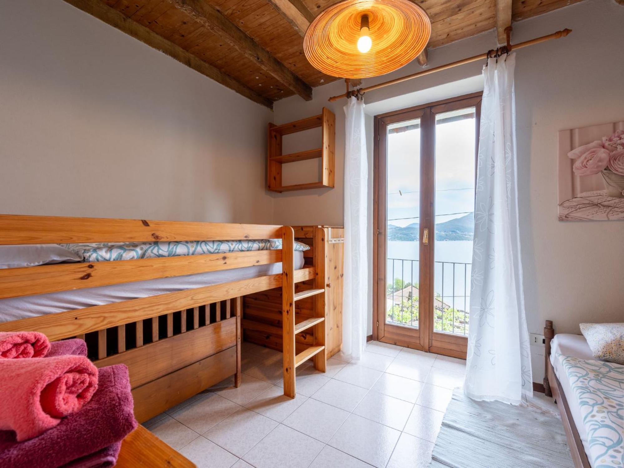 Holiday Home Meri By Interhome Cannero Riviera Eksteriør billede
